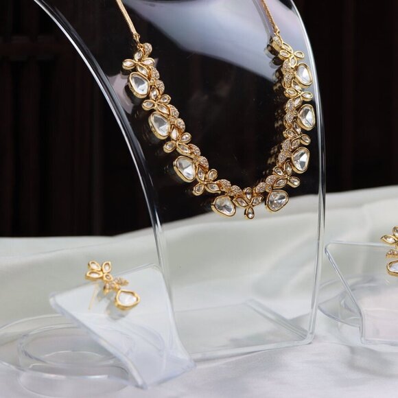 Graceful Brass Kundan Necklace & Earrings Set, JP43 - Picture 5 of 12